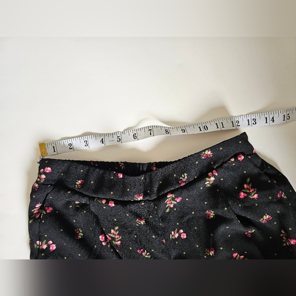 Band Of Gypsies Size Small Floral Black Wide-Leg Pants - Picture 3 of 4